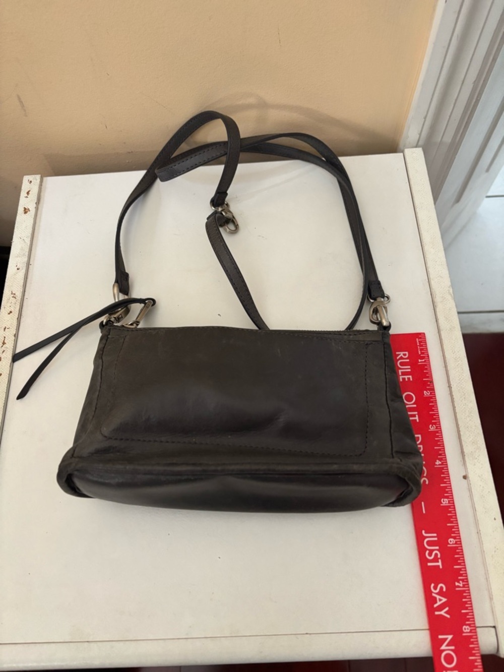 HOBO International Gray Leather Crossbody Bag - Picture 2 of 4